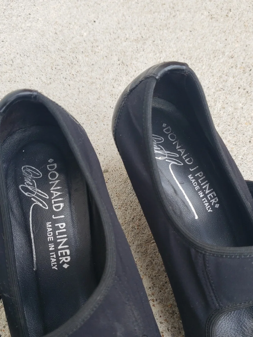Donald J Pliner Stretch Black Mary Jane Kitten Heels Pointed Toe Sandals Size 6